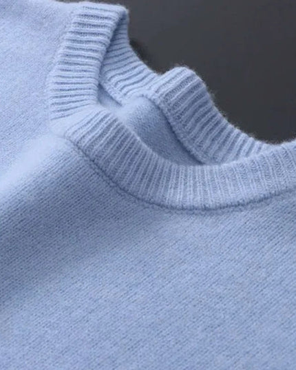 Men's Pullover Crewneck Knit Sweater in Soft Mohair Blend