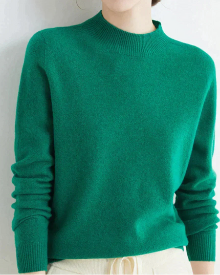 Women's Classic Fit Knit Pullover Sweater in Cashmere Blend