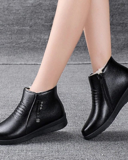 Women's Flat Winter Ankle Boots, Fur Lined with Side Zip
