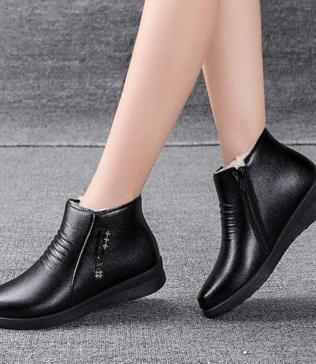 Women's Flat Winter Ankle Boots, Fur Lined with Side Zip