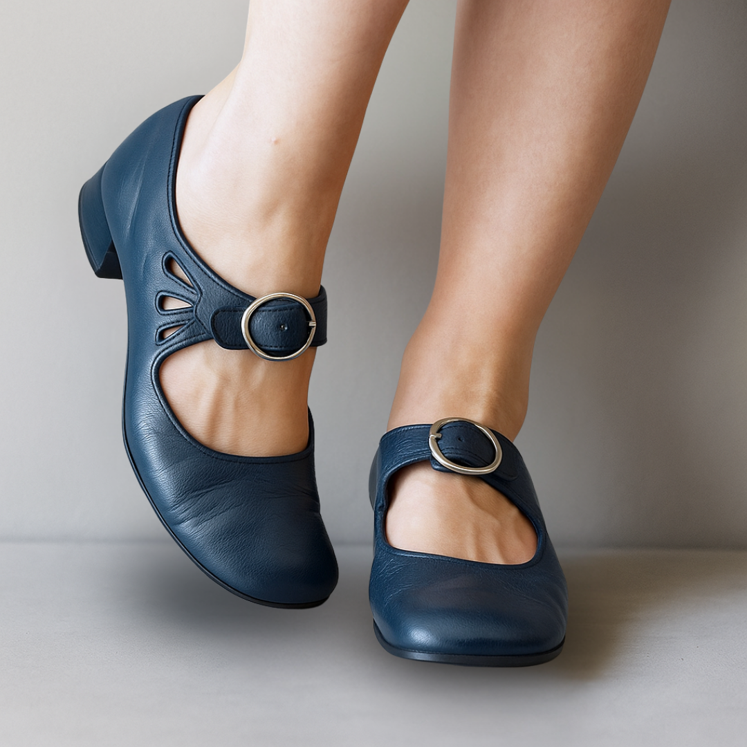 Navy blue leather Mary Jane shoes with block heel and buckle strap