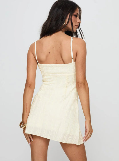 Women's Ruched Sleeveless Bodycon Cocktail Mini Dress