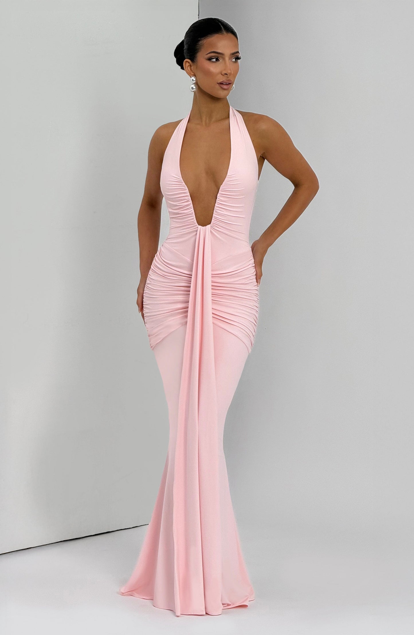 Women's Sleeveless Plunge Neck Ruched Maxi Dress in Blush