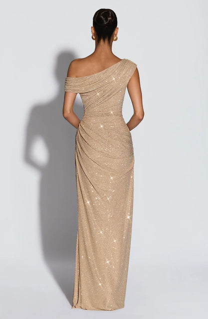 Women's V-Neck Sleeveless Flowy Maxi Wedding Guest Dress