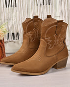 Light Brown / 5.5
